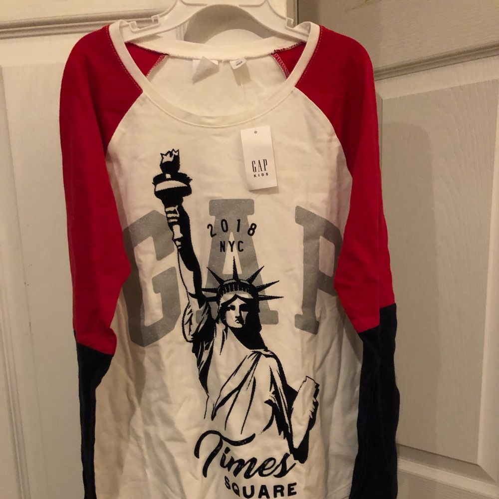 Gap kids shirt